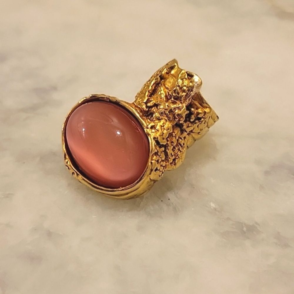 NWT Yves Saint Laurent Sz 4 RARE Pink YSL Arty Cabochon Statement 24KT Gold Ring